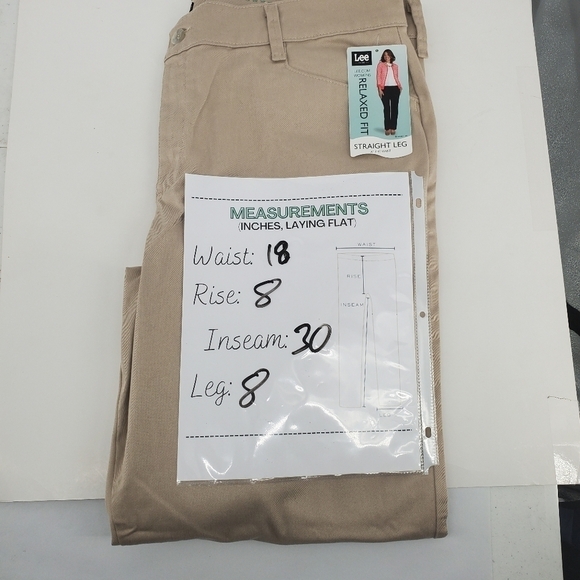 Lee Women's Relaxed Fit Plain Font Straight Leg Pants Size 18 W Khakis NWT - Picture 6 of 14